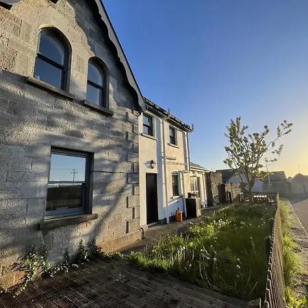 Casa vacanze The Station House, - Whole Property, 4 Bedrooms Listowel
