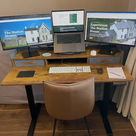 Casa vacanze The Station House, - Whole Property, 4 Bedrooms Listowel